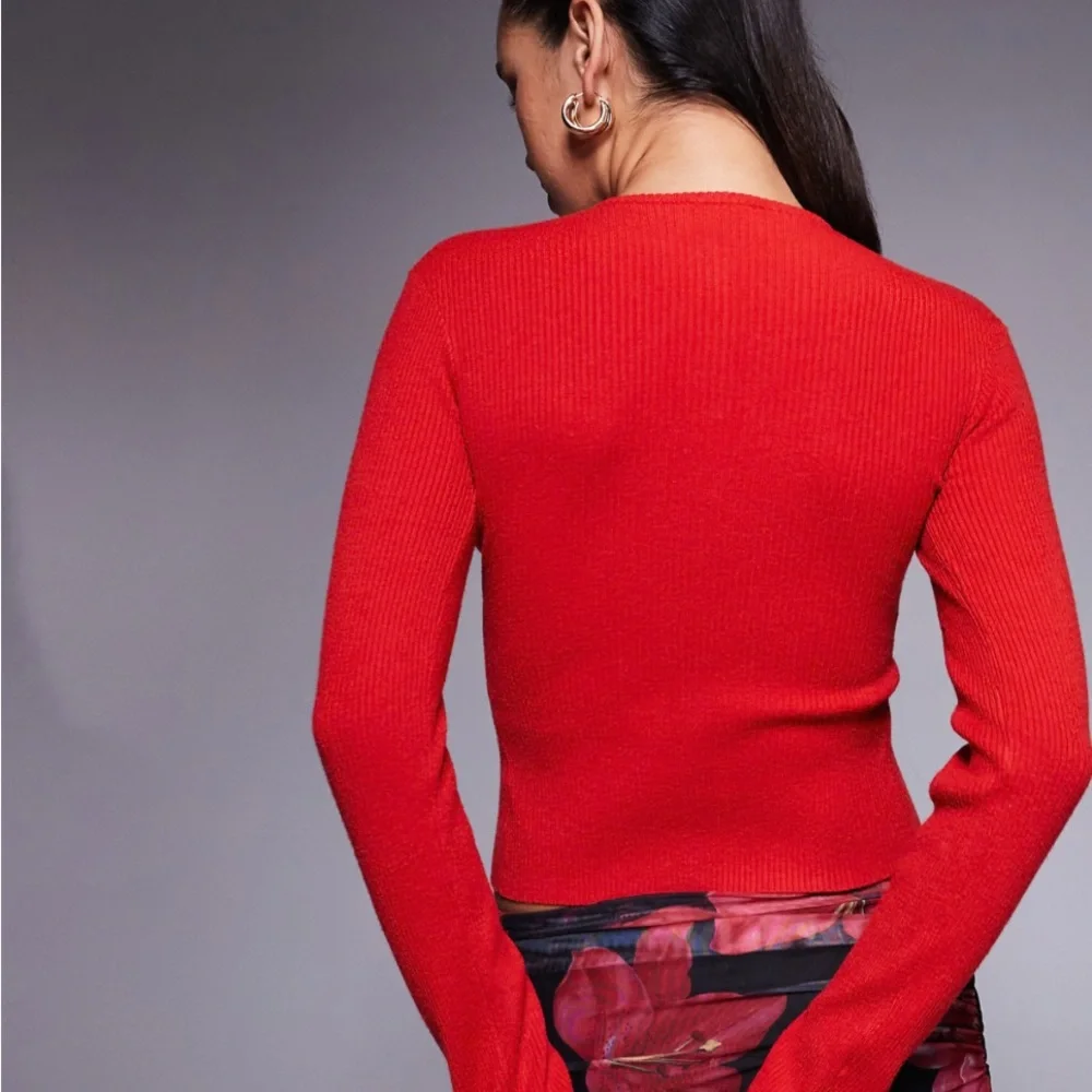 Princess Polly Red Cardigan Sweater - Picture 6 of 8